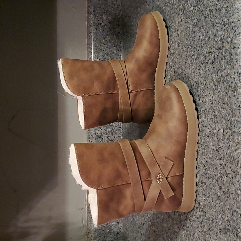 Skechers Pikes Peak boots